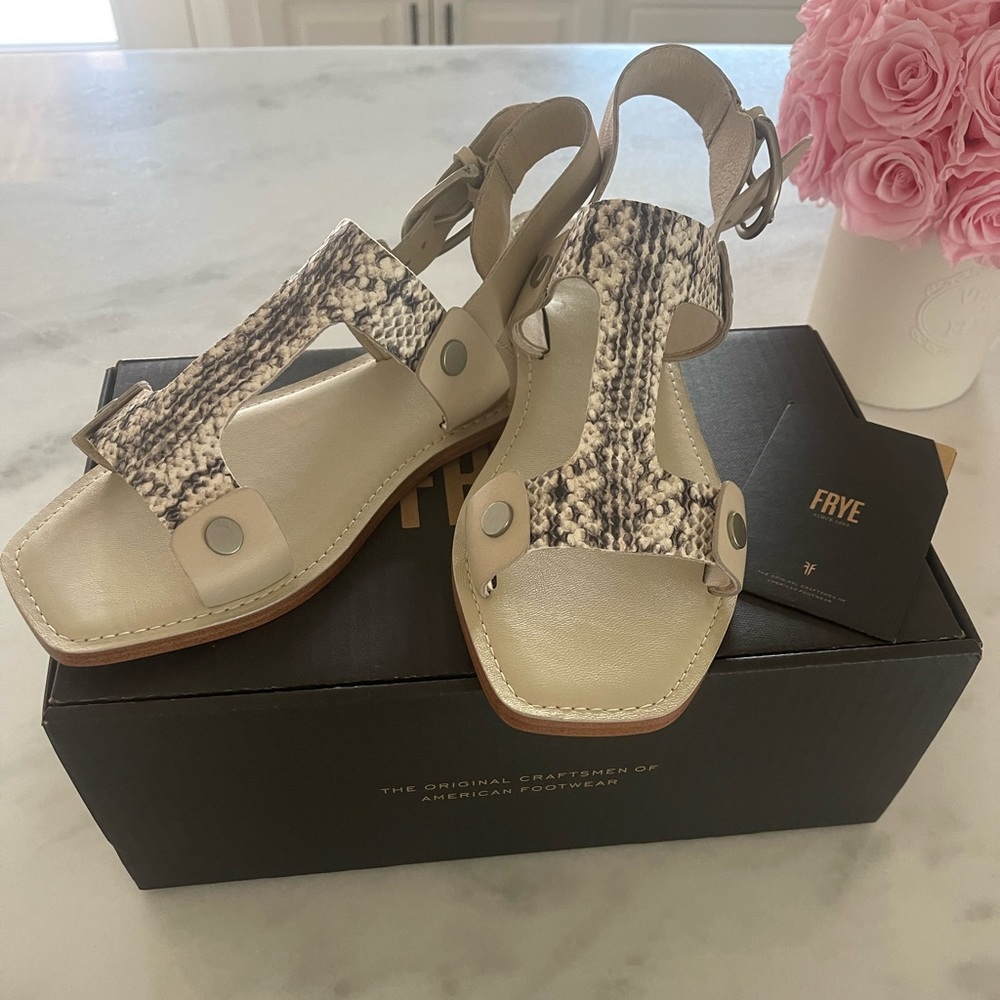 Frye Felix Sling Sandal sz9 NWT